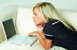 Seznamování přes internet Seznamování přes internet